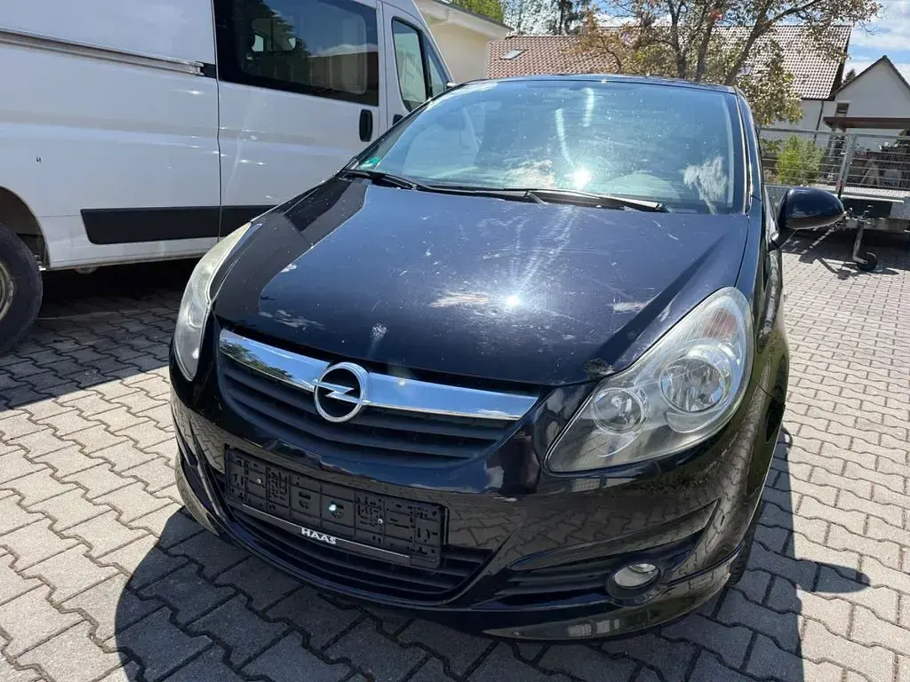 Gebraucht Opel Corsa Edition 101 PS (74 kW) 2011 Schwarz Kleinwagen