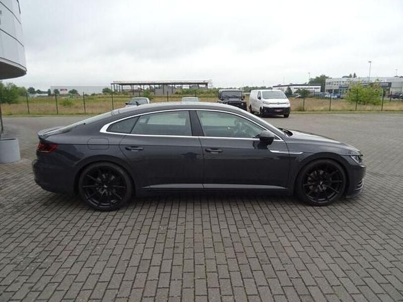 Gebraucht VW Arteon 150 PS (110 kW) 2019 Grau Limousine