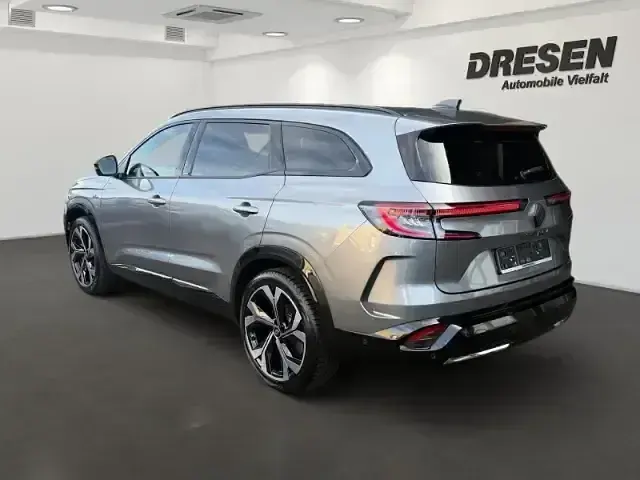 Begagnad Renault Espace Esprit Alpine 200 HK (147 kW) 2025 Grå SUV