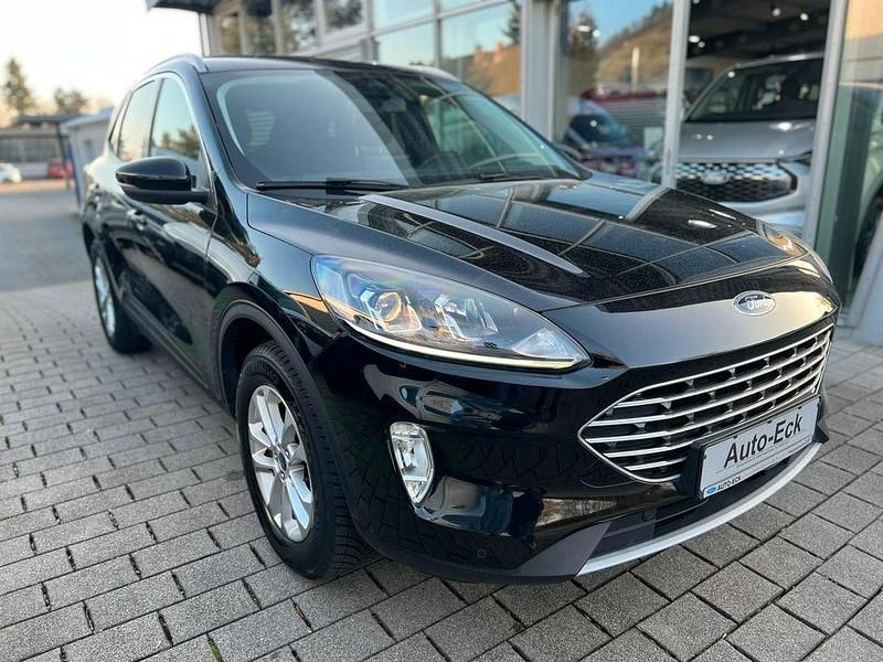 Gebraucht Ford Kuga Titanium 224 PS (164 kW) 2022 Schwarz SUV