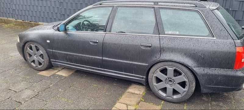 Second-hand Audi S4 310 CP (228 kW) 1999 Negru Break