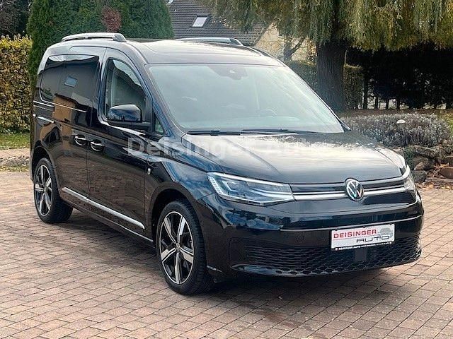 Gebraucht VW Caddy Style 122 PS (89 kW) 2024 Deep black perleffekt Van / Kleinbus