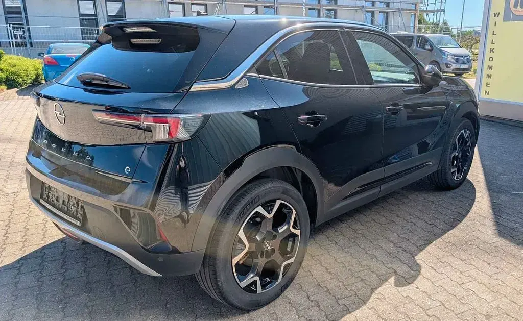 Gebraucht Opel Mokka-e Ultimate 100 kW (136 PS) 2022 Schwarz SUV