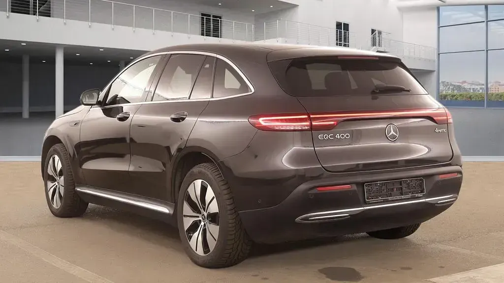 Gebraucht Mercedes EQC400 300 kW (408 PS) 2023 Graphitgrau SUV