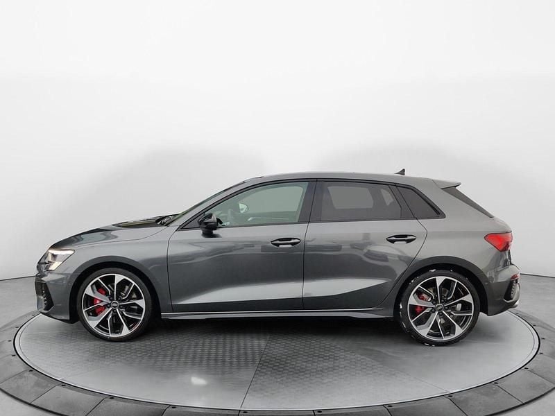 Gebraucht Audi S3 Ambiente 311 PS (228 kW) 2024 Daytonagrau perleffekt Limousine