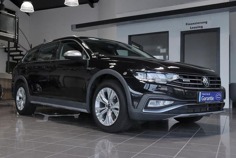 Gebraucht VW Passat Alltrack 200 PS (147 kW) 2021 Schwarz Kombi