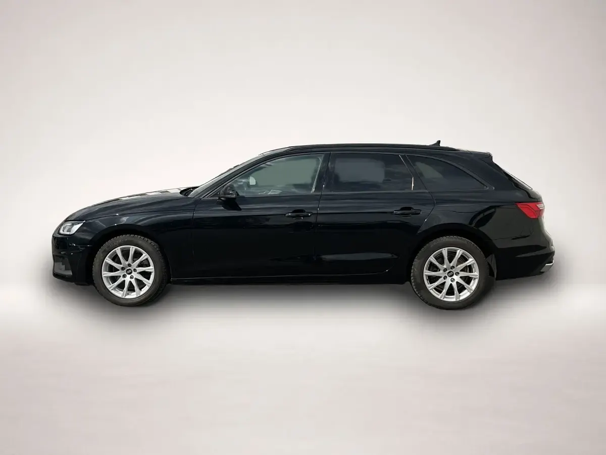 Gebraucht Audi A4 150 PS (110 kW) 2022 Schwarz Kombi