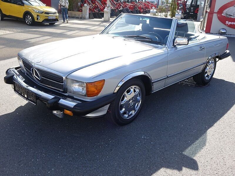 Gebraucht Mercedes 560 231 PS (169 kW) 1988 Silber Cabrio