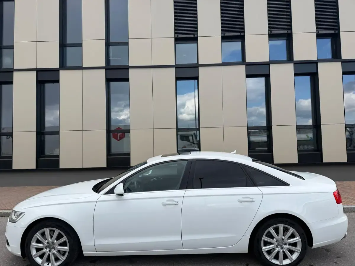 Gebraucht Audi A6 245 PS (180 kW) 2014 Weiß Limousine