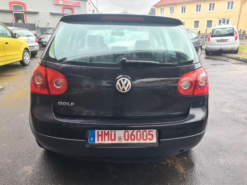 Gebraucht VW Golf IV 75 PS (55 kW) 2005 Schwarz Limousine