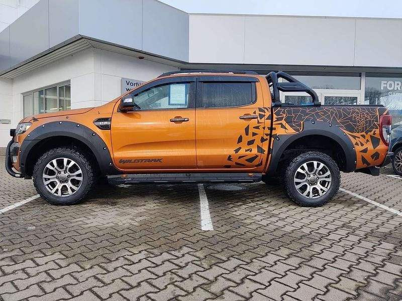 Gebraucht Ford Ranger Wildtrack 200 PS (147 kW) 2017 Pride orange Pickup