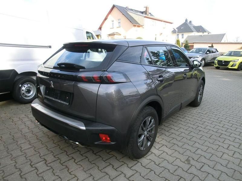 Gebraucht Peugeot 2008 Active 131 PS (96 kW) 2022 SUV