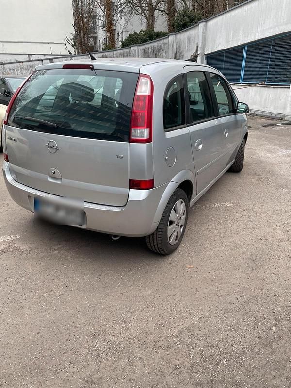 Gebraucht Opel Meriva 100 PS (73 kW) 2005 Silber Van / Kleinbus