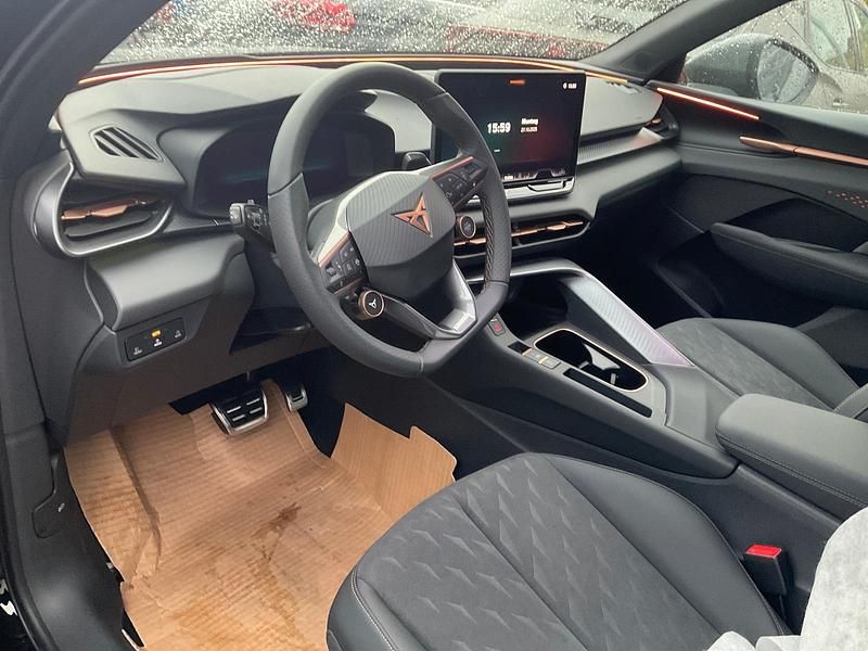 Gebraucht Cupra Terramar 204 PS (150 kW) 2025 Midnight schwarz metallic SUV