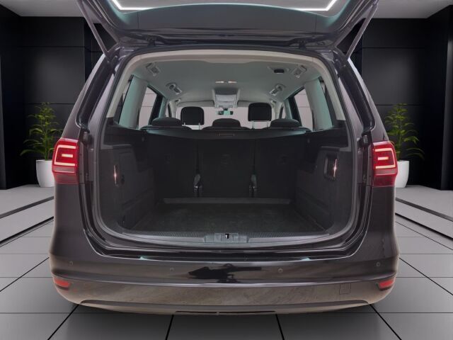 Gebraucht VW Sharan Allstar 150 PS (110 kW) 2017 Schwarz Van / Kleinbus