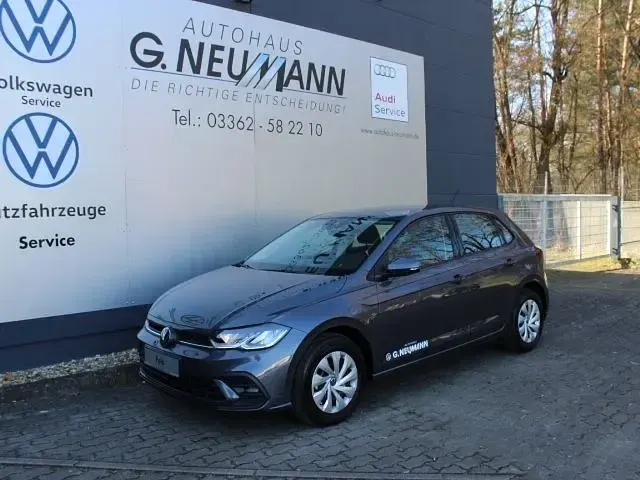 Gebraucht VW Polo Life 95 PS (69 kW) 2023 Grau Limousine