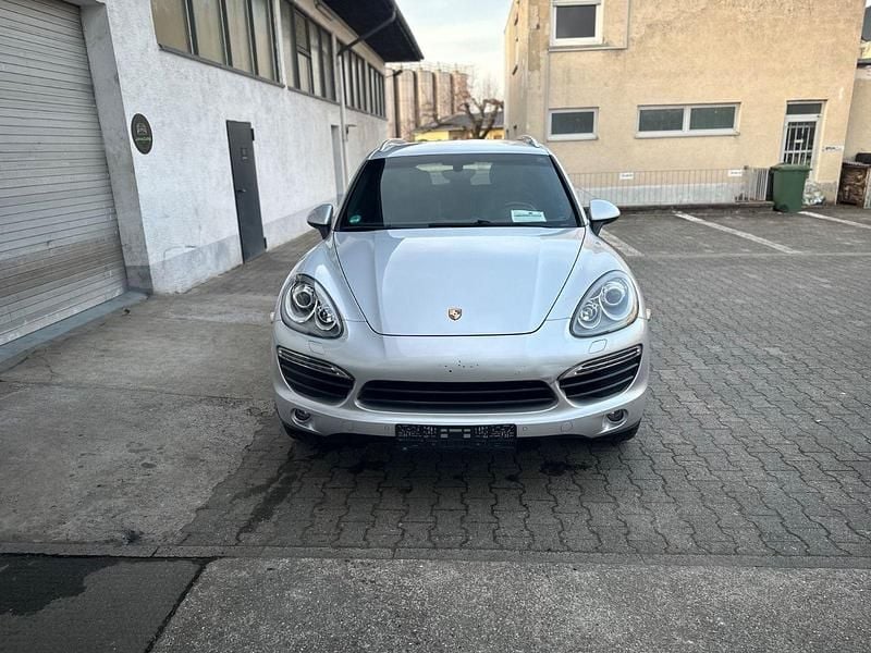 Usata Porsche Cayenne S 400 CV (294 kW) 2012 Argento SUV