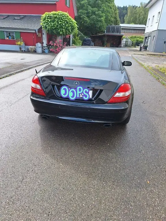 Gebraucht Mercedes SLK200 163 PS (119 kW) 2005 Schwarz Cabrio