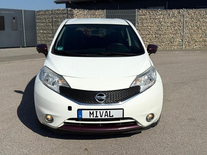 Gebraucht Nissan Note Acenta 80 PS (58 kW) 2014 Weiß Kleinwagen