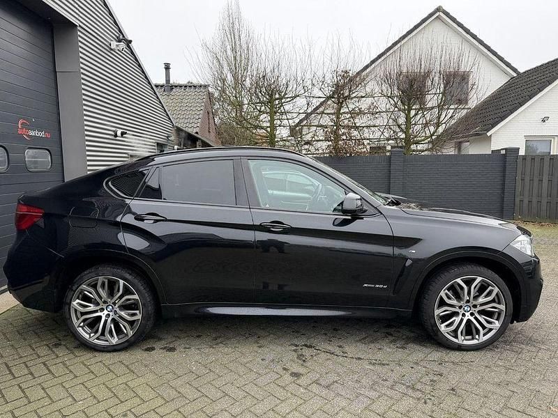 Gebraucht BMW X6 Executive 258 PS (189 kW) 2015 Schwarz SUV