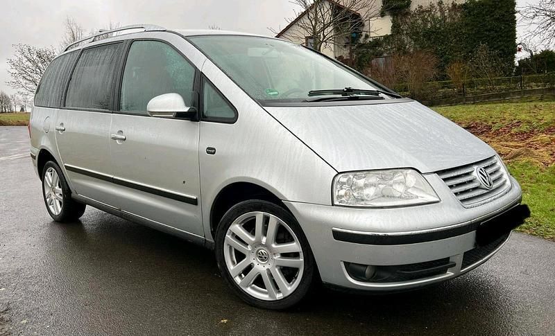 Silber Gebraucht 2006 VW Sharan Freestyle Van / Kleinbus | 2.400 € (Fairer Preis) - Bild 1/4