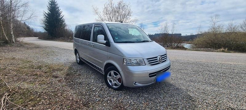 Gebraucht VW Multivan 174 PS (127 kW) 2008 Silber Van