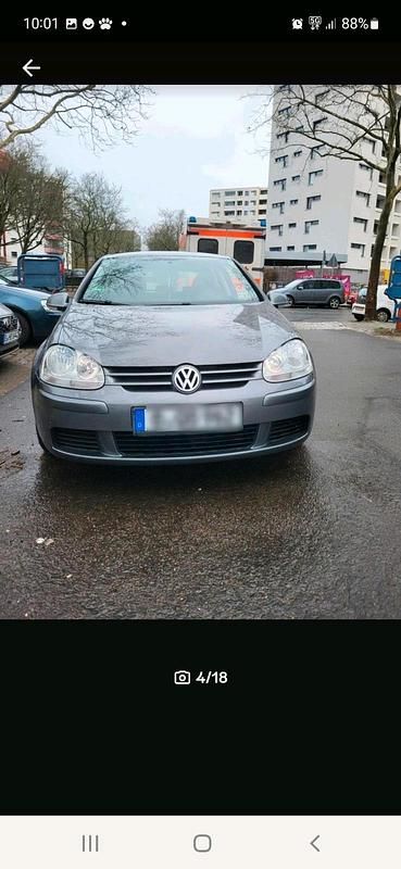 Grau Gebraucht 2006 VW Golf V Limousine | 1.450 € (Guter Preis) - Bild 1/4