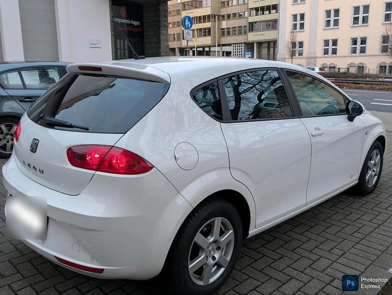 Gebraucht Seat Leon 105 PS (77 kW) 2011 Weiß Kleinwagen