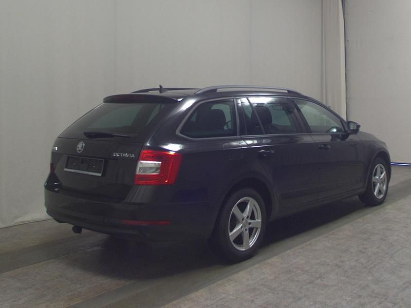 Gebraucht Skoda Octavia Style 150 PS (110 kW) 2019 Schwarz Kombi