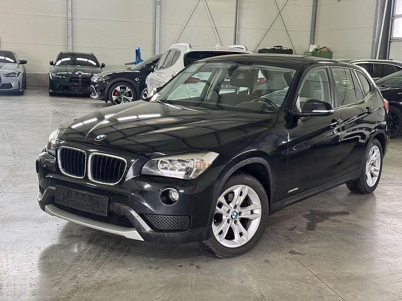 Schwarz Gebraucht 2012 BMW X1 SUV | 4.500 € (Superpreis) - Bild 1/4
