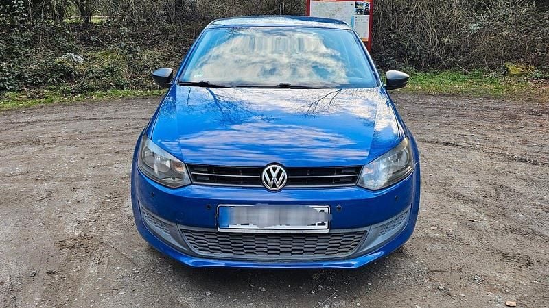 Gebraucht VW Polo 75 PS (55 kW) 2010 Blau Kleinwagen