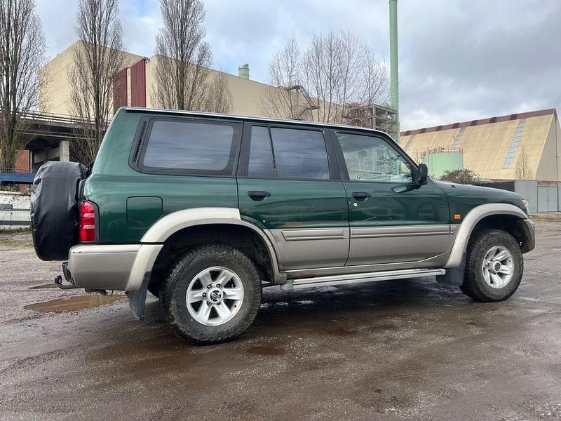Gebraucht Nissan Patrol 158 PS (116 kW) 2002 Grün SUV