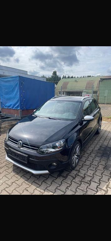 Schwarz Gebraucht 2010 VW Polo Cross Kleinwagen | 7.999 € (Fairer Preis) - Bild 1/4