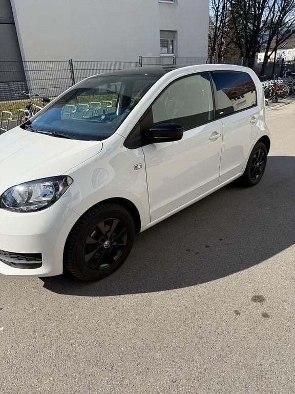 Weiß Gebraucht 2018 Skoda Citigo Clever Kleinwagen | 7.900 € (Fairer Preis) - Bild 1/4