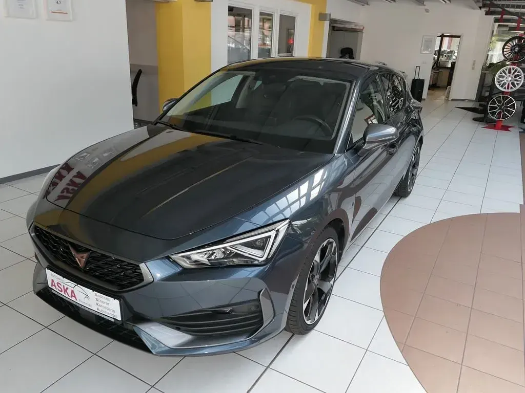 Gebraucht Cupra Leon 150 PS (110 kW) 2024 Grau Limousine