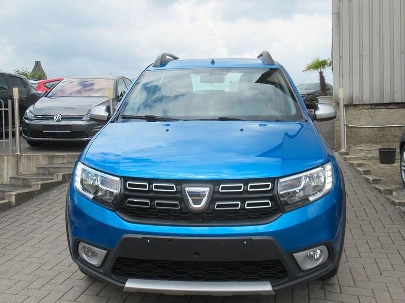 Blau Gebraucht 2019 Dacia Sandero Prestige Kleinwagen | 9.890 € (Guter Preis) - Bild 1/4