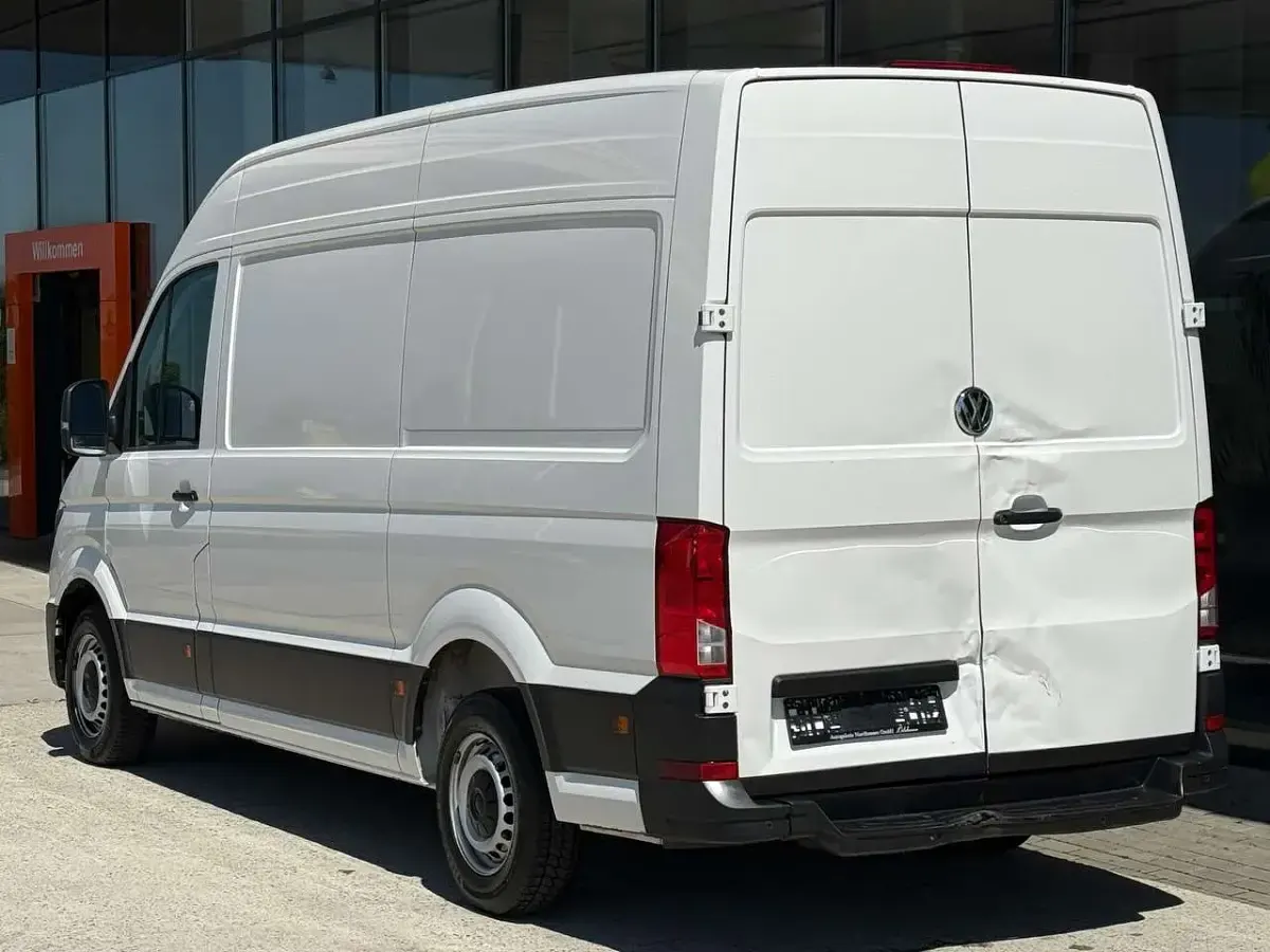 Gebraucht VW Crafter 140 PS (102 kW) 2020 Candyweiß Van