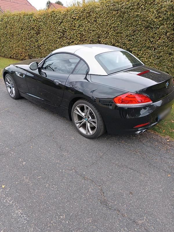 Gebraucht BMW Z4 156 PS (114 kW) 2013 Schwarz Cabrio