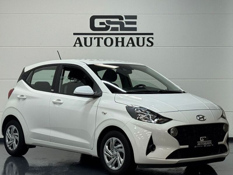 Weiß Gebraucht 2020 Hyundai i10 Select Kleinwagen | 9.490 € (Fairer Preis) - Bild 1/4