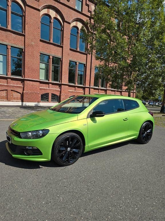Grün Gebraucht 2013 VW Scirocco Match Coupé | 9.200 € (Fairer Preis) - Bild 1/4