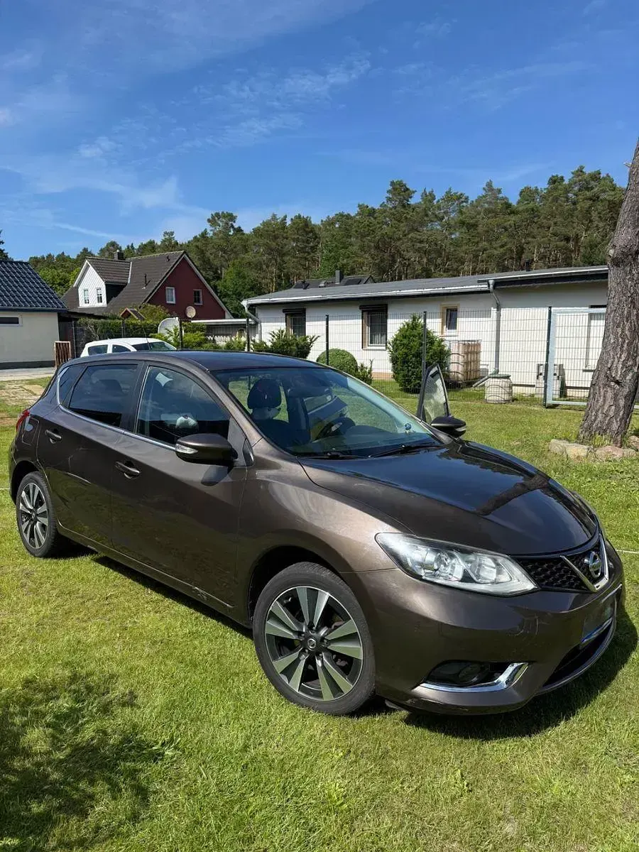 Gebraucht Nissan Pulsar N-Connecta 116 PS (85 kW) 2016 Blau Kleinwagen