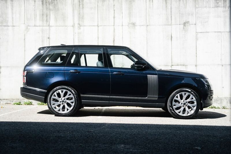Blau Gebraucht 2020 Land Rover Range Rover Autobiography SUV | 105.000 € - Bild 1/4
