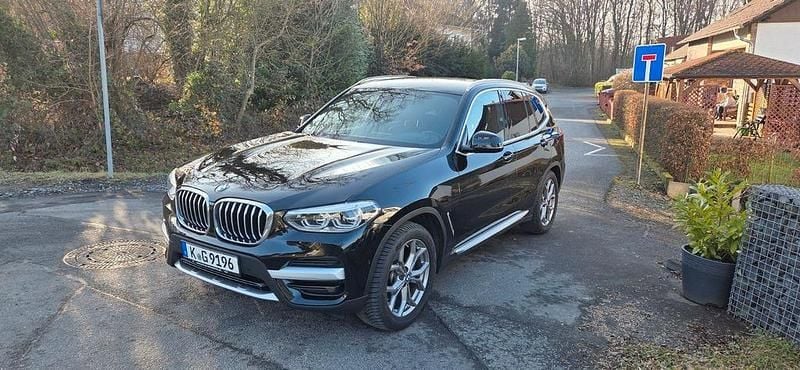 Schwarz Gebraucht 2021 BMW X3 xLine SUV | 29.000 € (Fairer Preis) - Bild 1/4