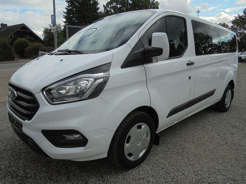Weiß Gebraucht 2022 Ford Transit Custom Trend Kombi | 22.491 € (Fairer Preis) - Bild 1/4