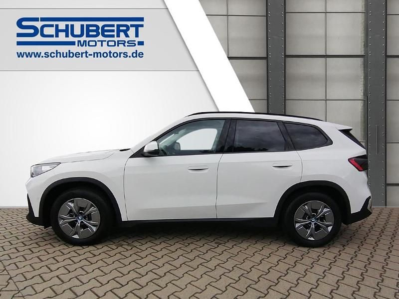 Neu BMW iX1 230 kW (313 PS) 2025 Alpinweiss iii SUV