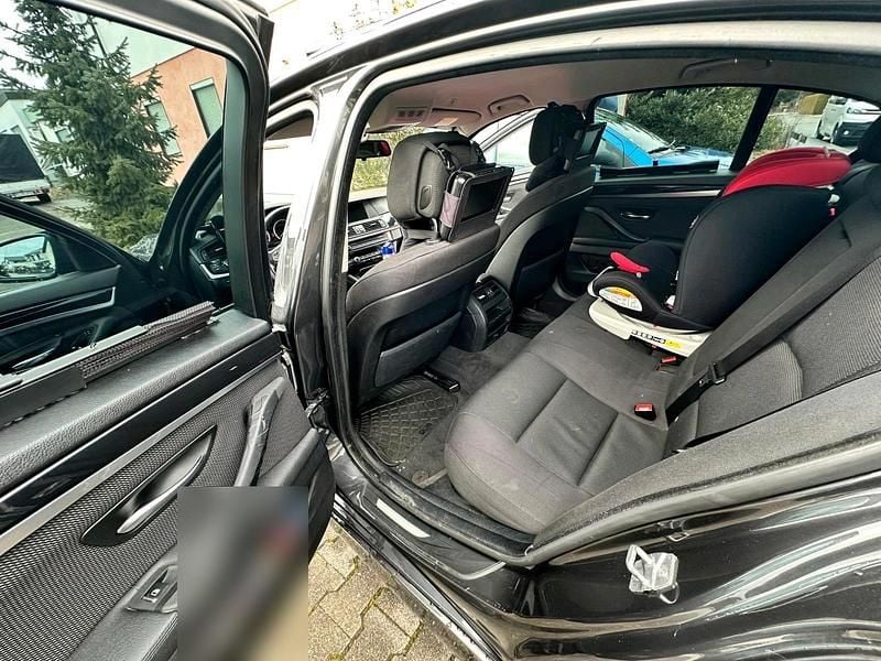 Gebraucht BMW 525 204 PS (150 kW) 2011 Schwarz Limousine