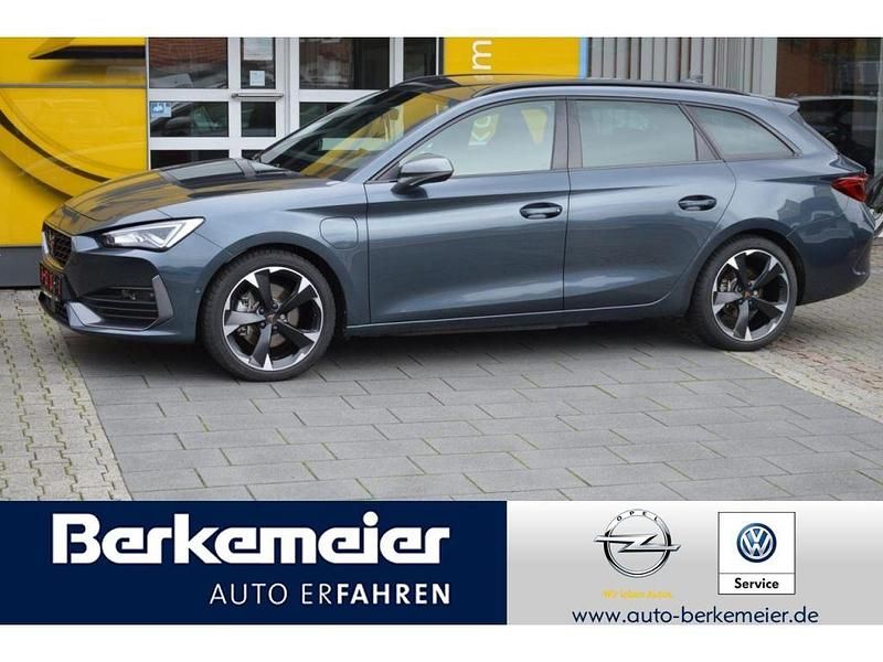 Magnetic tech (metallic) Gebraucht 2023 Cupra Leon Kombi | 26.400 € (Guter Preis) - Bild 1/4