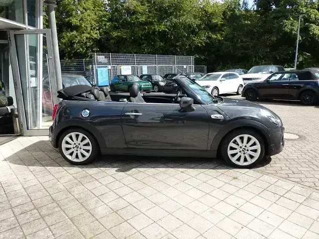 Gebraucht Mini Cooper S Cabriolet Chili 192 PS (141 kW) 2019 Thunder grey metallic Cabrio