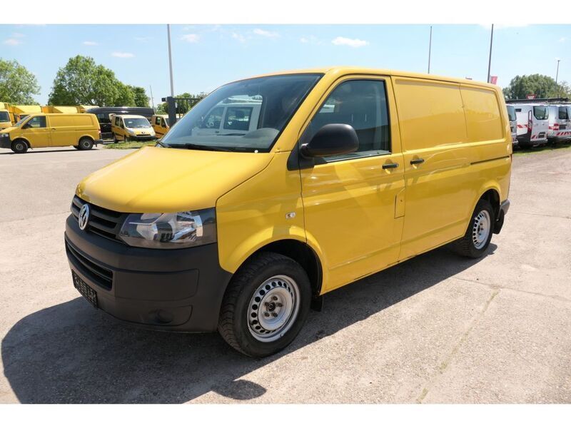Gebraucht VW T5 84 PS (61 kW) 2014 Ginstergelb r1032 Van
