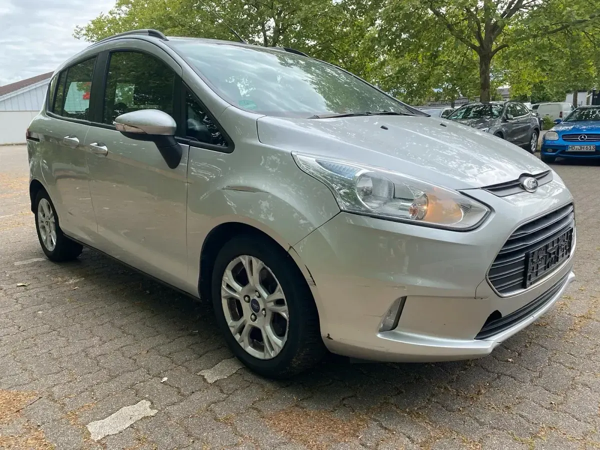 Używany Ford B-MAX 95 KM (69 kW) 2014 Srebrny Minivan